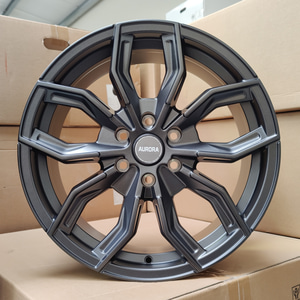 Aurora 5 Twin Spoke Design Gunmetal